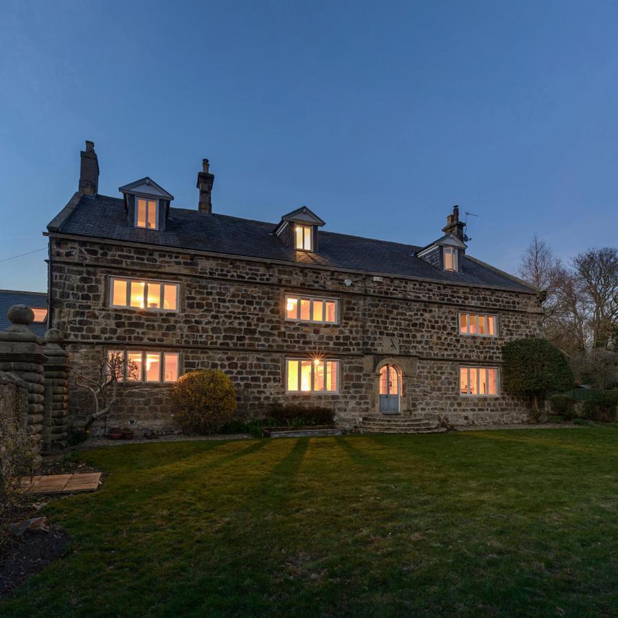 10 Bed Stunning House In Village, With Hot Tub Ovingham Extérieur photo