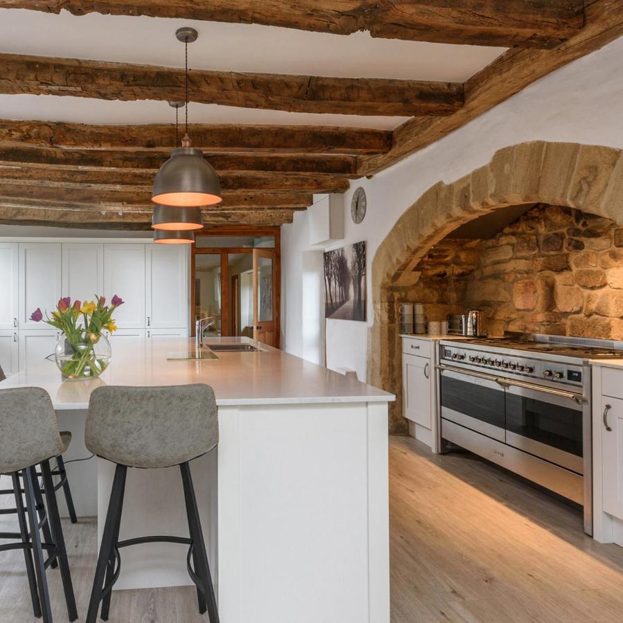 10 Bed Stunning House In Village, With Hot Tub Ovingham Extérieur photo