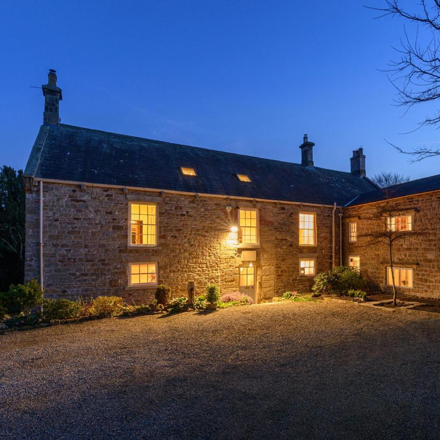 10 Bed Stunning House In Village, With Hot Tub Ovingham Extérieur photo