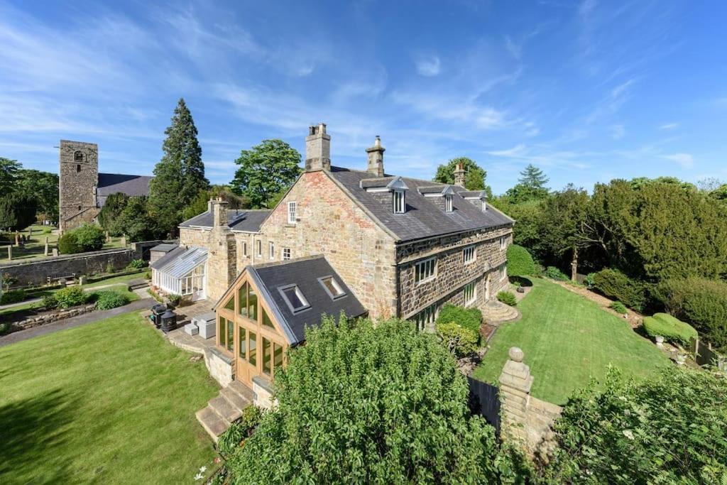 10 Bed Stunning House In Village, With Hot Tub Ovingham Extérieur photo