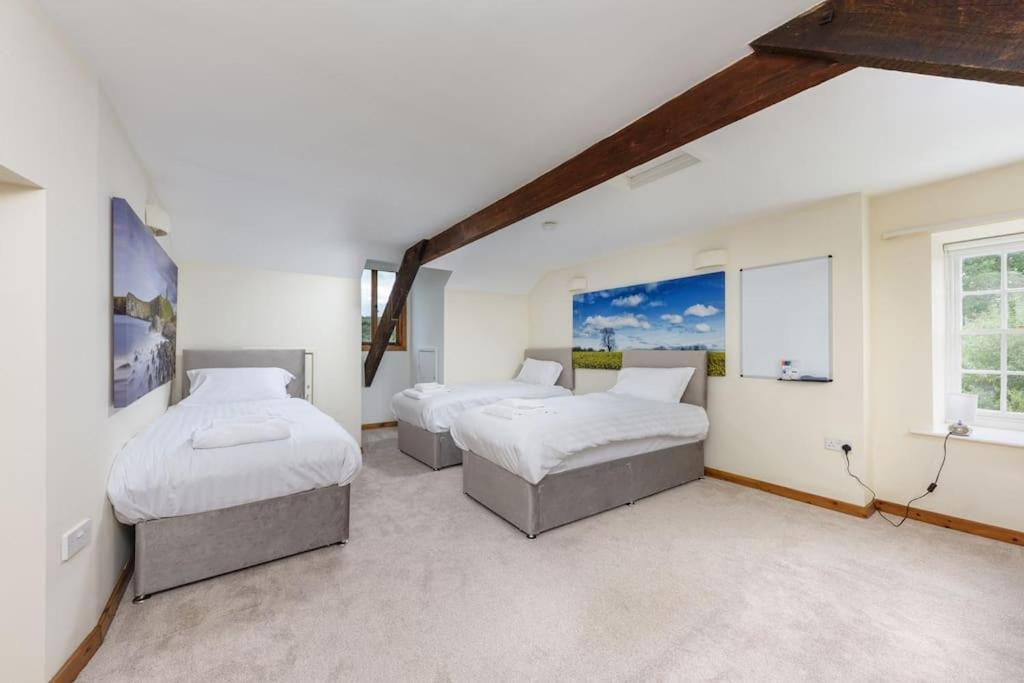 10 Bed Stunning House In Village, With Hot Tub Ovingham Extérieur photo